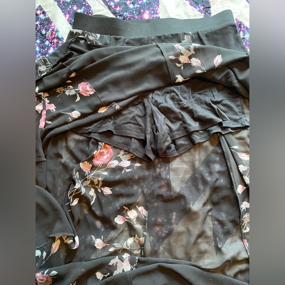 Torrid Black Floral Maxi Skirt - Picture 3 of 3